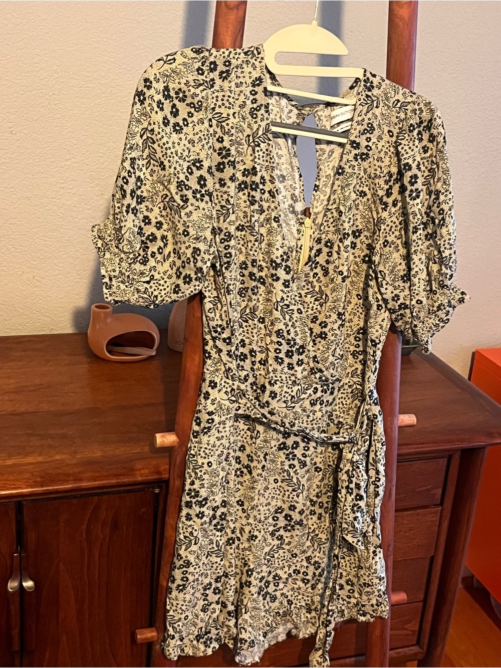 Urban Outfitters Black Cream Floral Wrap Romper Size M